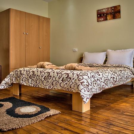 Dariya Guest House ساباريفا بانيا الغرفة الصورة